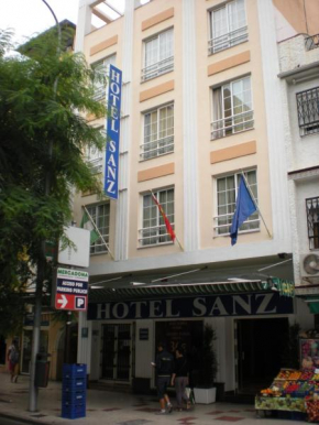 Отель Hotel Sanz  Торремолинос